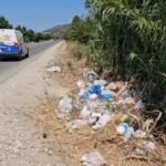 Aksi rrugor Lushnjë–Berat po kthehet në një landfill në qiell të hapur.