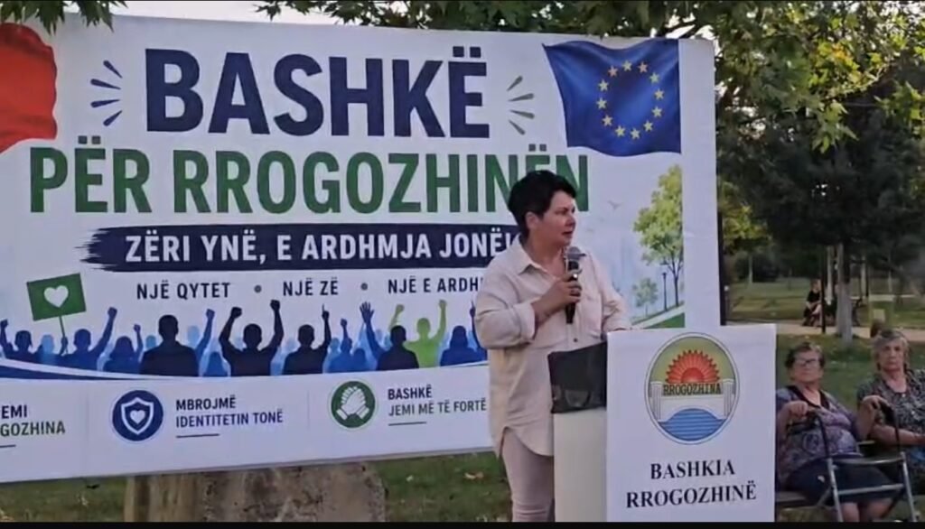 “RROGOZHINA ËSHTË E JONA” – BANORËT NË PROTESTË KUNDËR BASHKIMIT ME KAVAJËN
