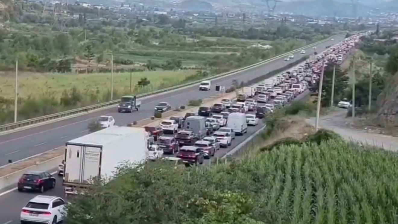 TIRANË–ELBASAN, MAKTHI I TRAFIKUT.