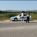 Aksident i rëndë në aksin Levan-Tepelenë, plagosen nëna dy vajzat dhe drejtuesi i mjetit