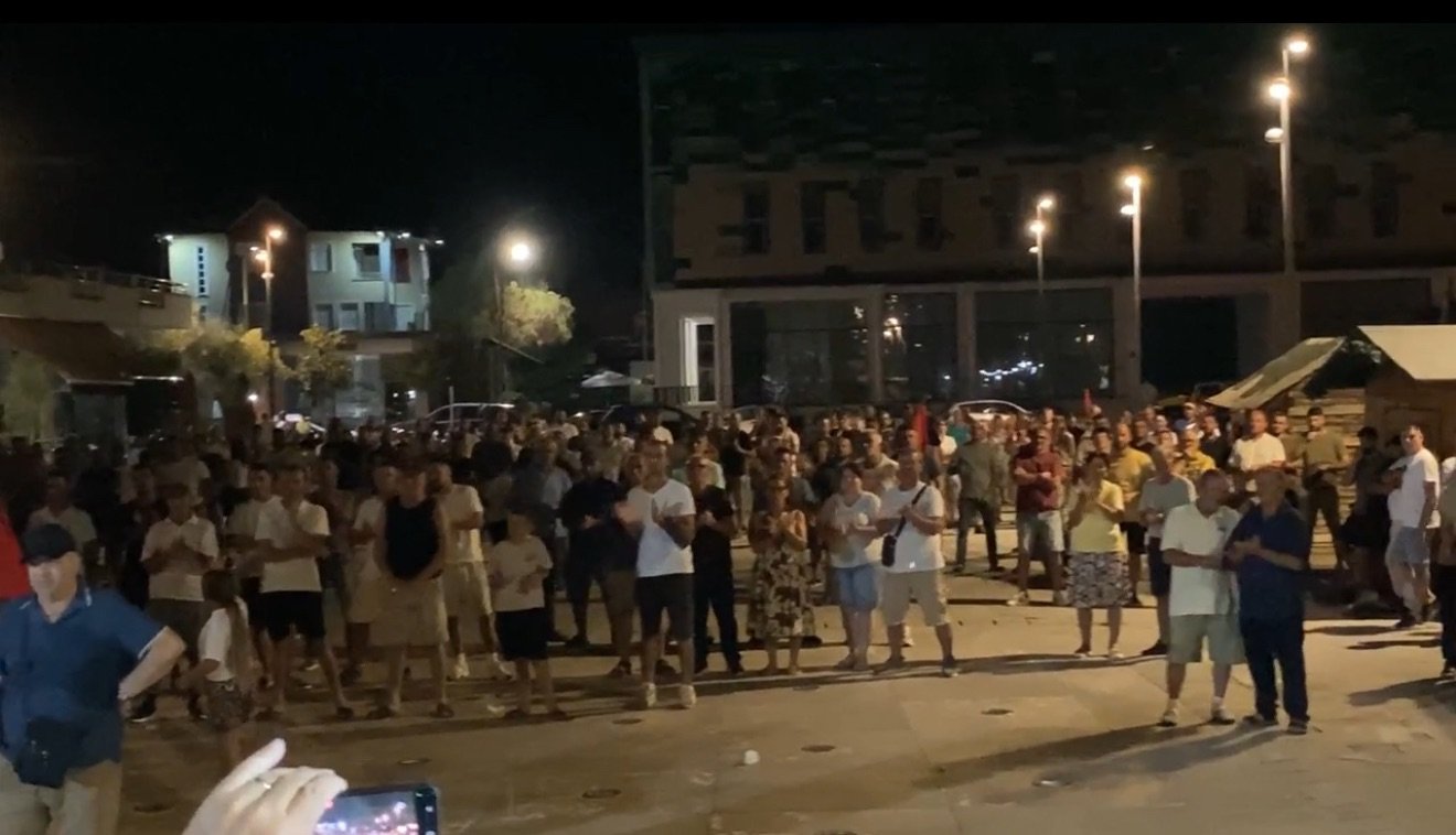 Dhjetë ditë protestë e banorëve në Divjakë kundra projektit të shkrirjes së bashkisë së tyre