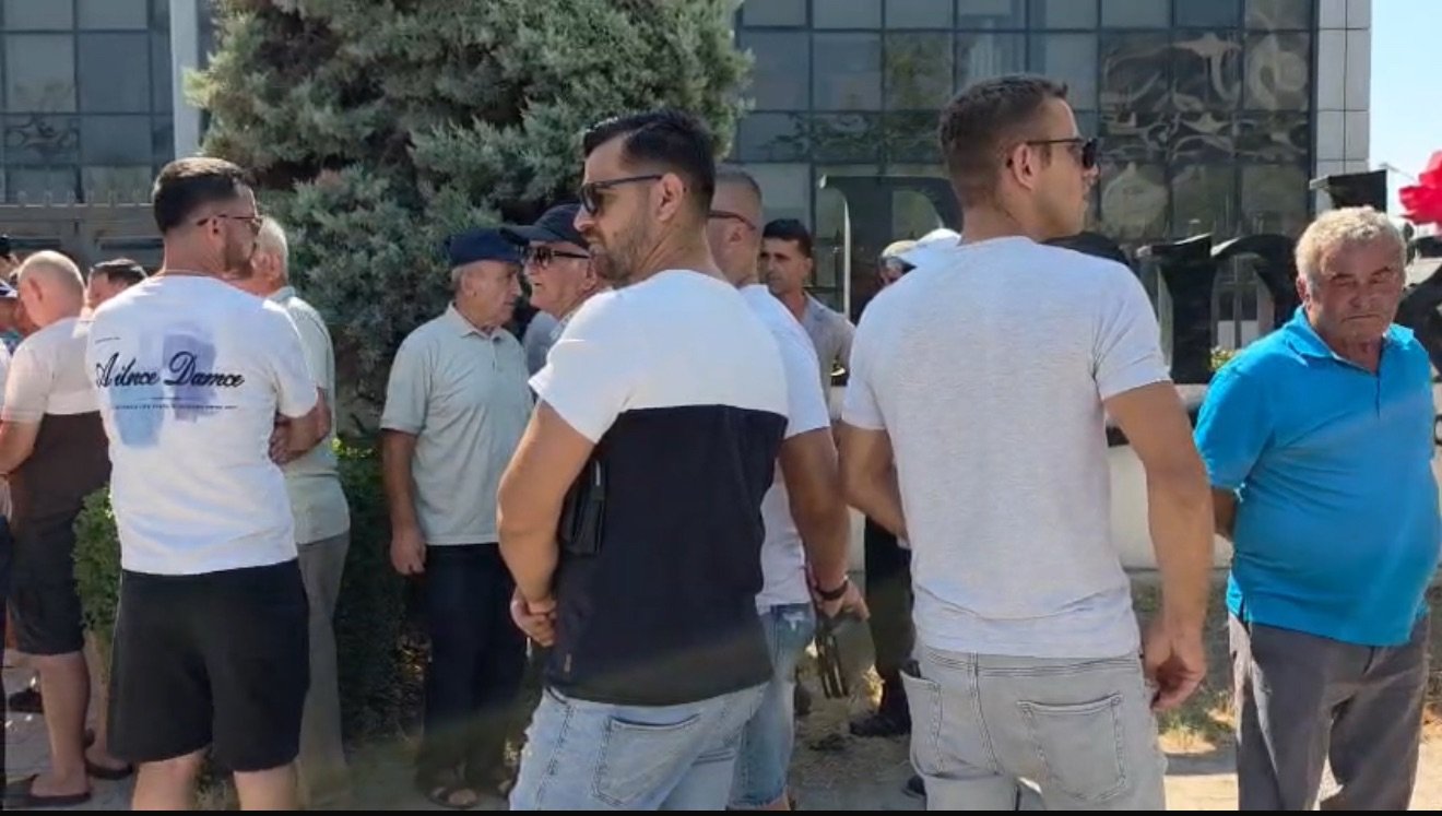 Protestë e banorëve kundër Bankers Petroleum