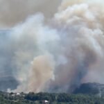 Zjarr i përmasave të mëdha në Daias të Tiranës