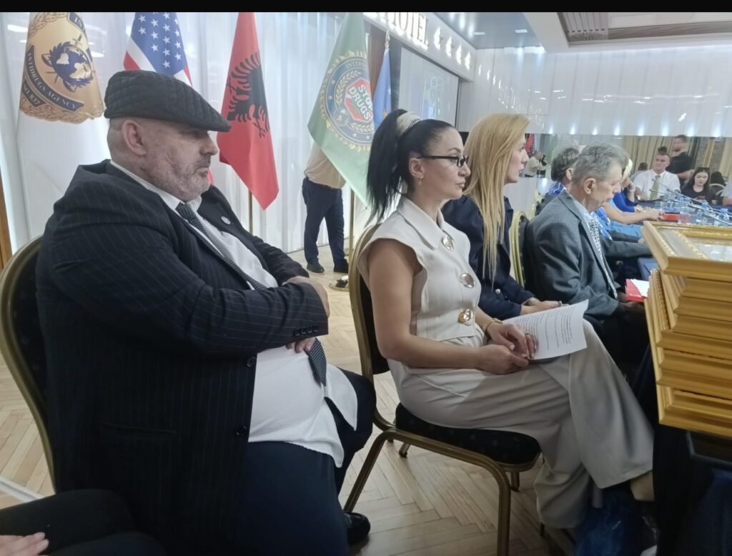 SEMINAR PER TË DREJTAT E EMIGRANTËVE DHE ROLIN E AGJENCISË “STOP KRIMI”NE MBROJTJEN DHE FUQIZMIN E TYRE.
