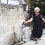 UJË I KUFIZUAR DHE I PAPASTËR NË VERBAS E SHEQISHTE, BANORËT KUNDËRSHTOJNË EDHE RRITJEN E TARIFAVE.