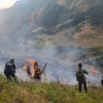 Prej më shumë se 24 orësh, situata nga zjarret në zonën e Trodhenes në Njësinë Administrative Ulëz të Bashkisë Mat, vijon të jetë kritike