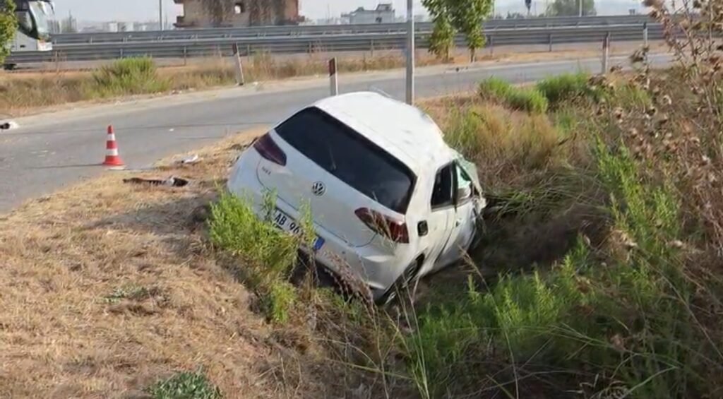 Një aksident automobilistik është shënuar në bypass-in Mbrostar–Levan, pranë Spitalit Memorial të Fierit.