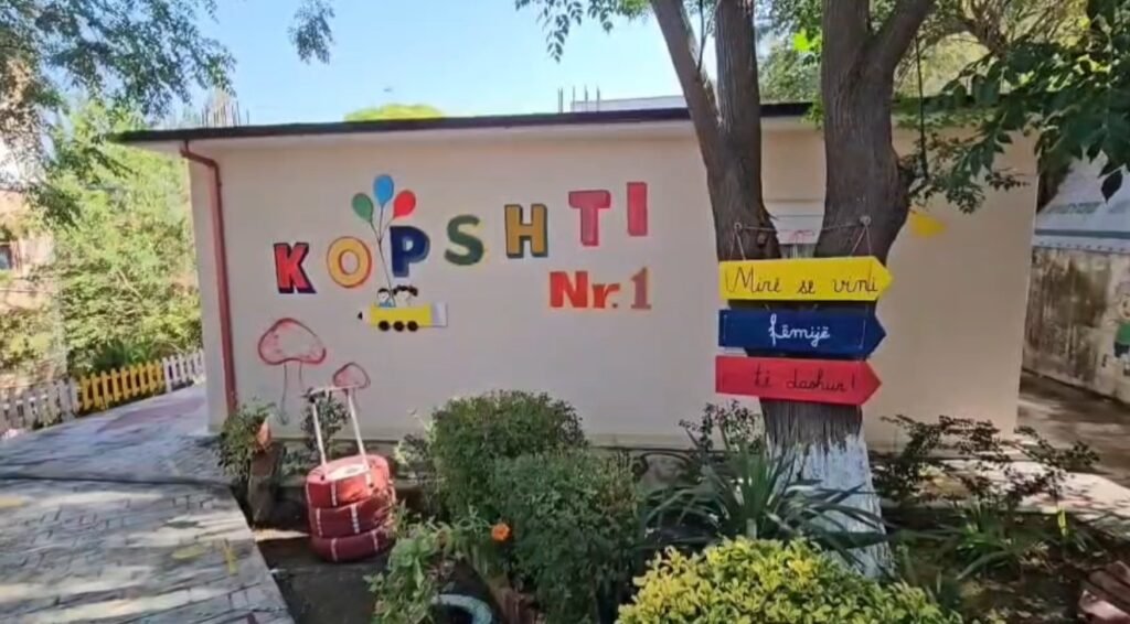 Kuçova nis vitin e ri arsimor me institucione të përgatitura