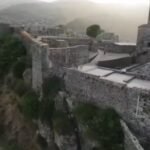KALAJA e GJIROKASTRËS, E PUSHTUAR NGA BIMËSIA E EGËR.