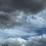 Moti gjatë ditës së sotme, pritet të jetë kryesisht i nxehtë, por me zhvillime të paqëndrueshme në disa qarqe të vendit.