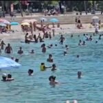 SARANDA, E FREKUENTUAR NGA TURISTËT EDHE NË FILLIM VJESHTE.