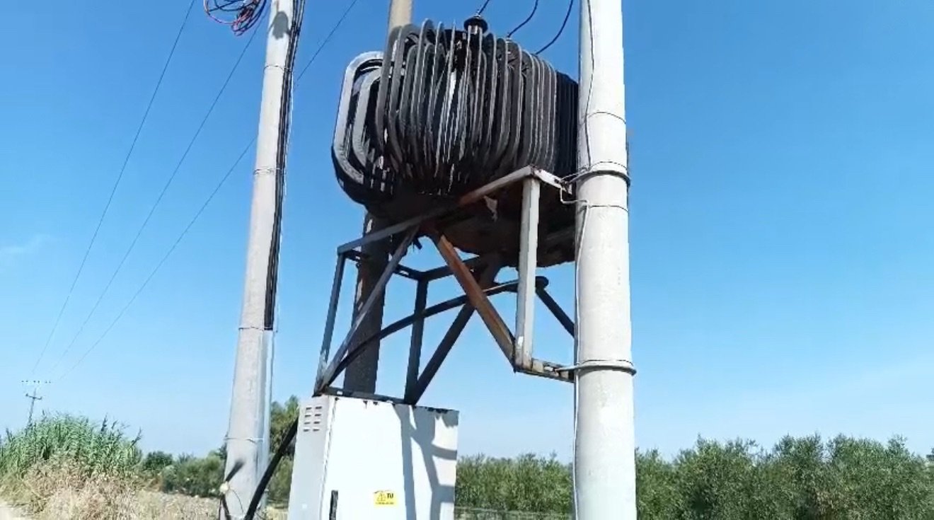 Çlirim,kabulli elektrik i djegur dhe i shtire përtokë rrezikon jeten e banorëve.