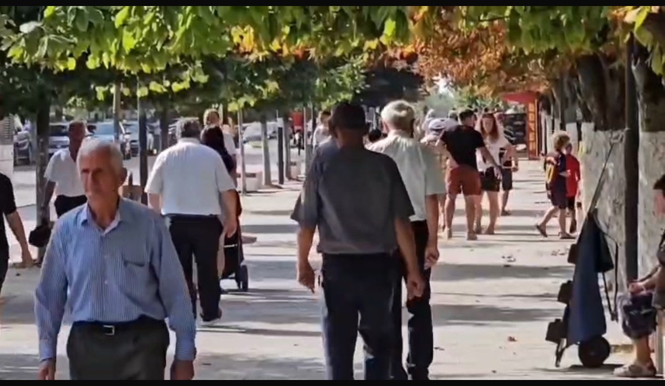 TURIZMI SJELL REKORD – 2.38 MILIARDË EURO SHPENZUAN TË HUAJT NË SHQIPËRI.