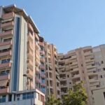 Ndryshojnë rregullat për legalizimin e banesave pa leje të ndërtuara mbi tokën e të tjerëve.