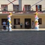 Fieri I arsimdashesve, kryeson me numrin e e nxenesve ne rajonin e jugut. 54% e numrit te nxenesve ne nivel rajonal, jane ne Fier