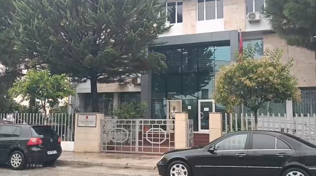 Alarm i rremë në Gjykatën Administrative të shkallës së parë Lushnje