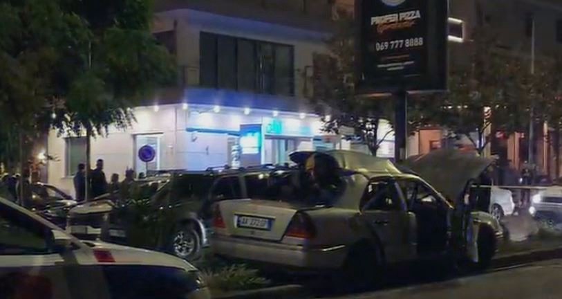 Shpërthimi i makinës në Gjirokastër! Ndërron jetë një prej të plagosurve