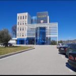 Një 52-vjeçar ka mbetur i plagosur në lagjen “5 Shkurti” në Ballsh