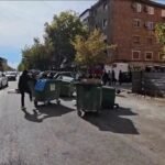 NXËNËSIT E GJIMNAZEVE NË LUSHNJË PROTESTOJNË ME THIRRJET “RAMA IK!”.